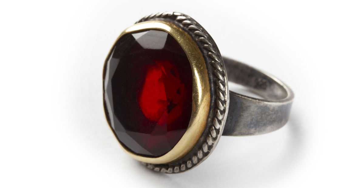 Bague grenat